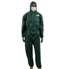 Disposable boiler suits and coveralls_